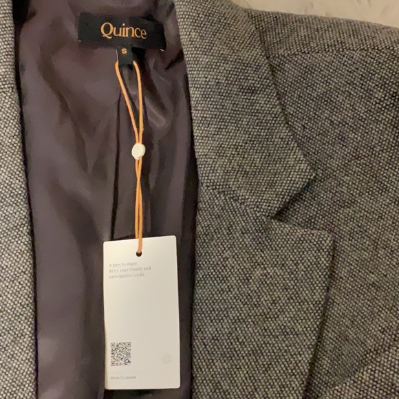 Quince Blazer - Picture 2 of 4